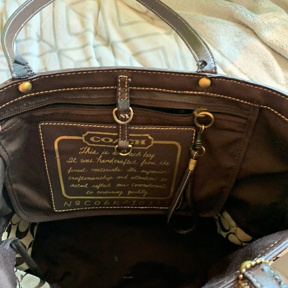 Coach Shoulder Bag - Picture 4 of 7
